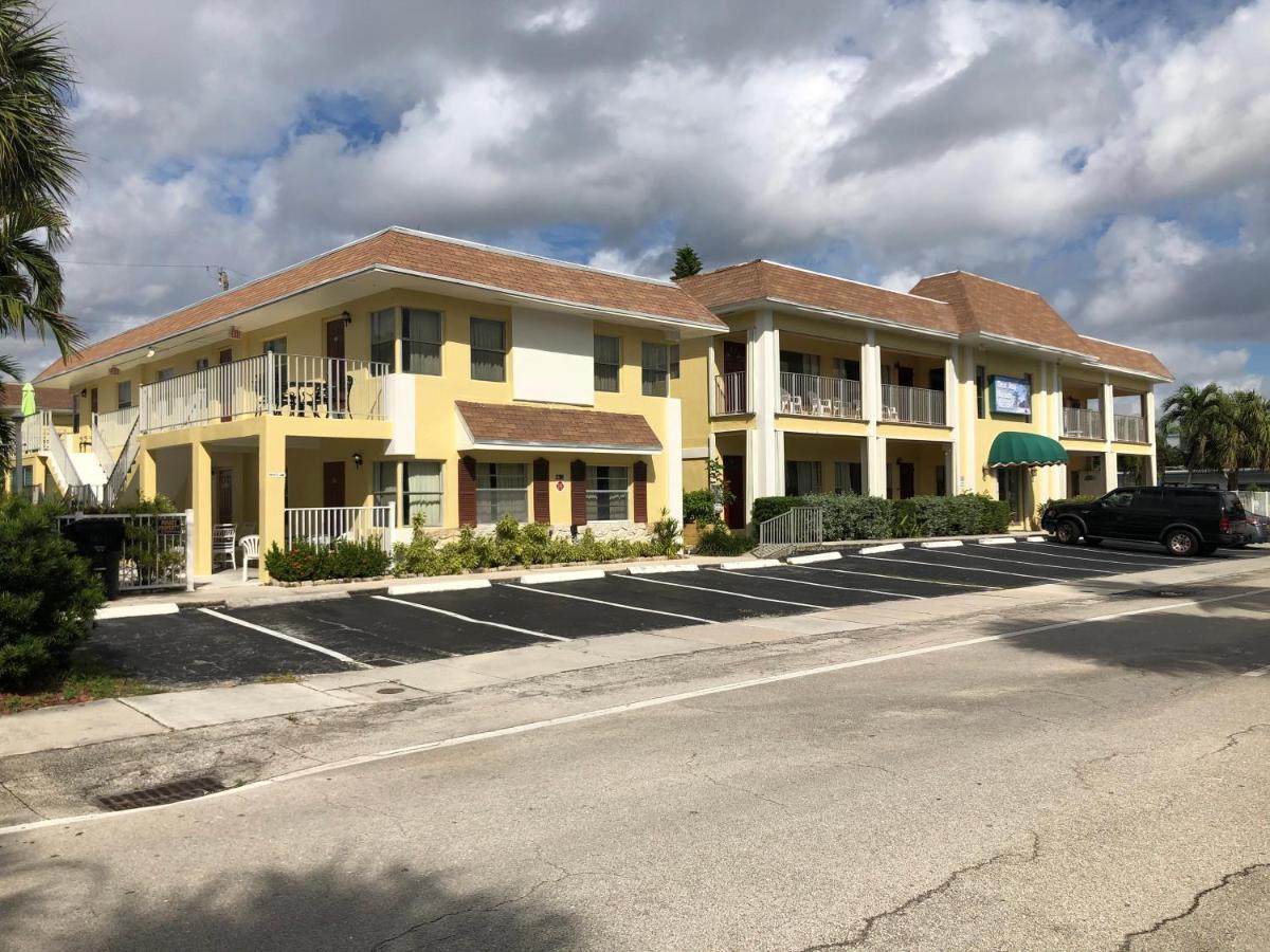 Dee Jay Beach Resort Lauderdale-by-the-Sea Esterno foto