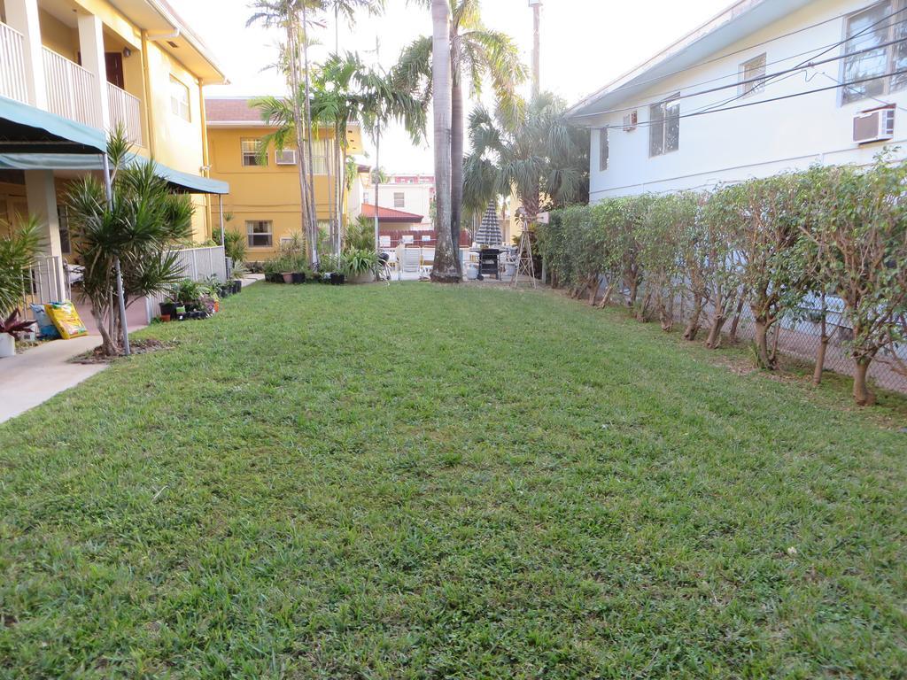 Dee Jay Beach Resort Lauderdale-by-the-Sea Esterno foto